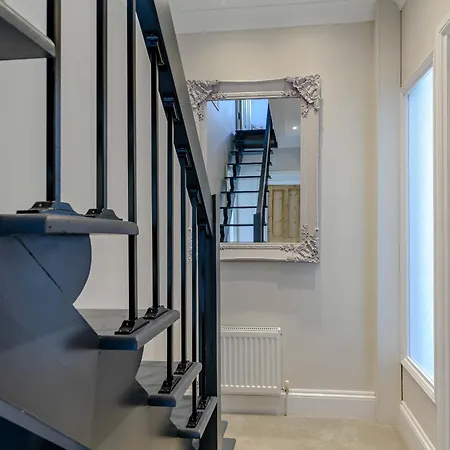 The Old Post Office Tatil Evi Baldersby